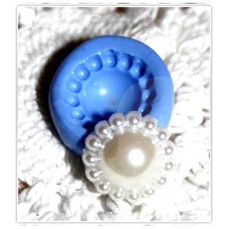 Moule en silicone mini cabochon perlés 15mm