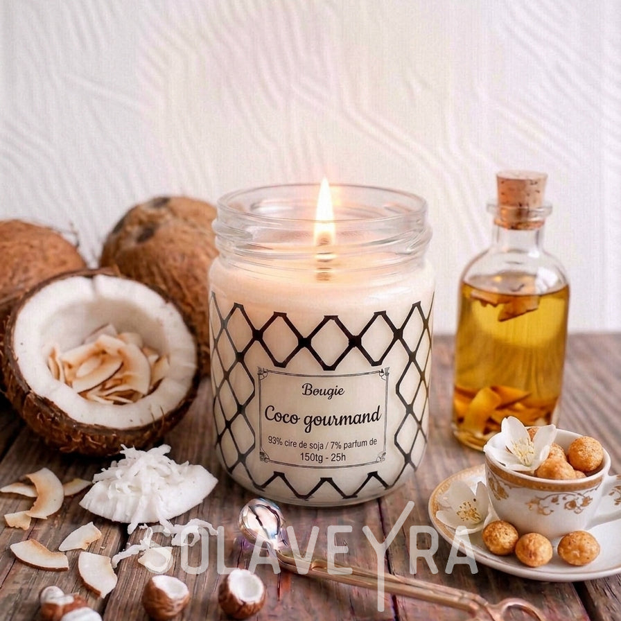 Bougie parfums senteur Coco gourmand" By Solaveyra "