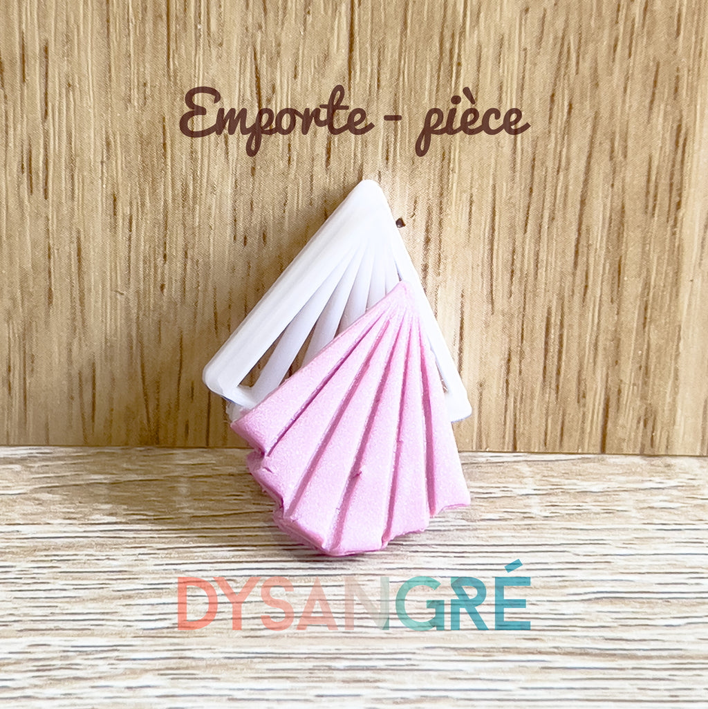 Emporte-pièce forme éventail