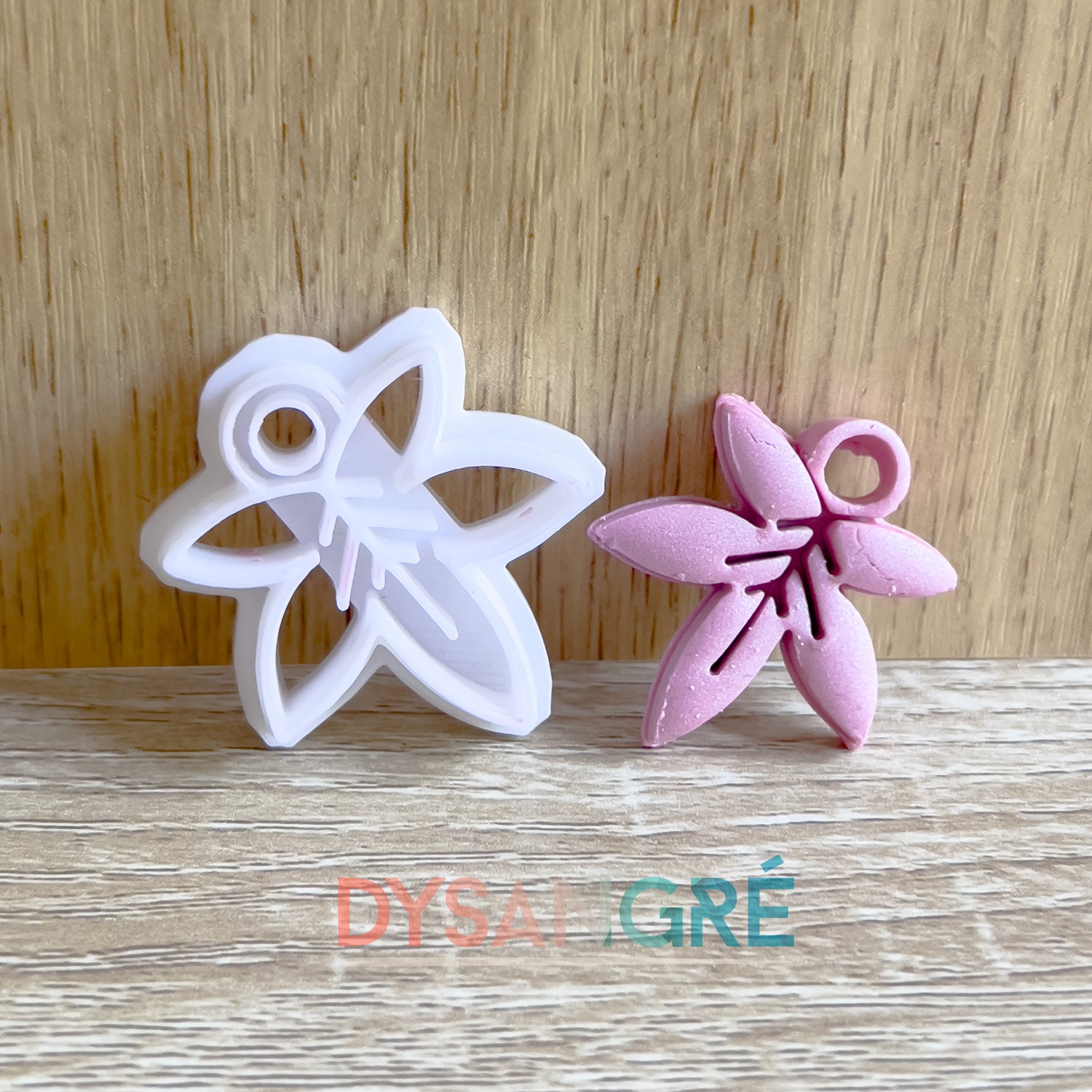 Emporte-pièce forme feuille d'érable