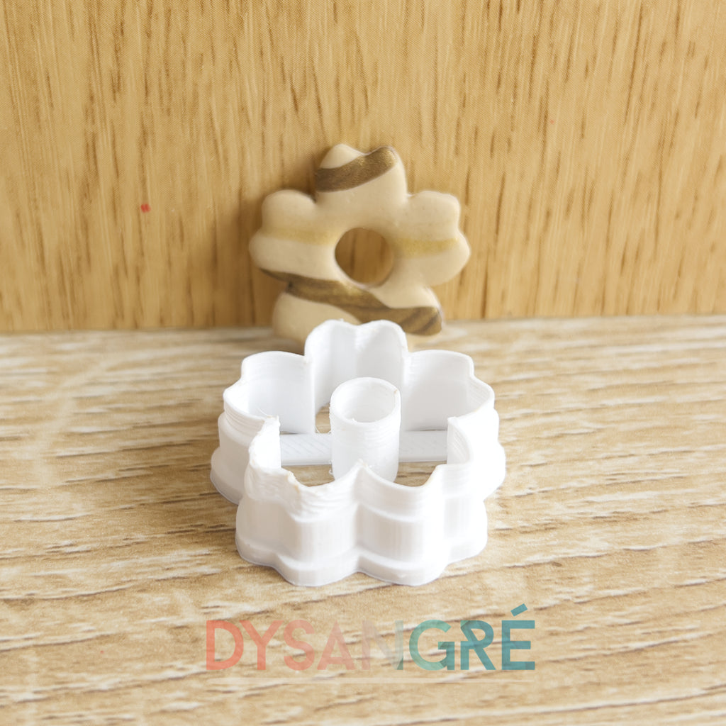 Emporte-pièce forme fleur de cerisier