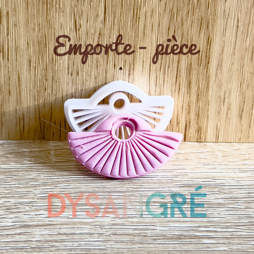 Emporte-pièce forme éventail 2