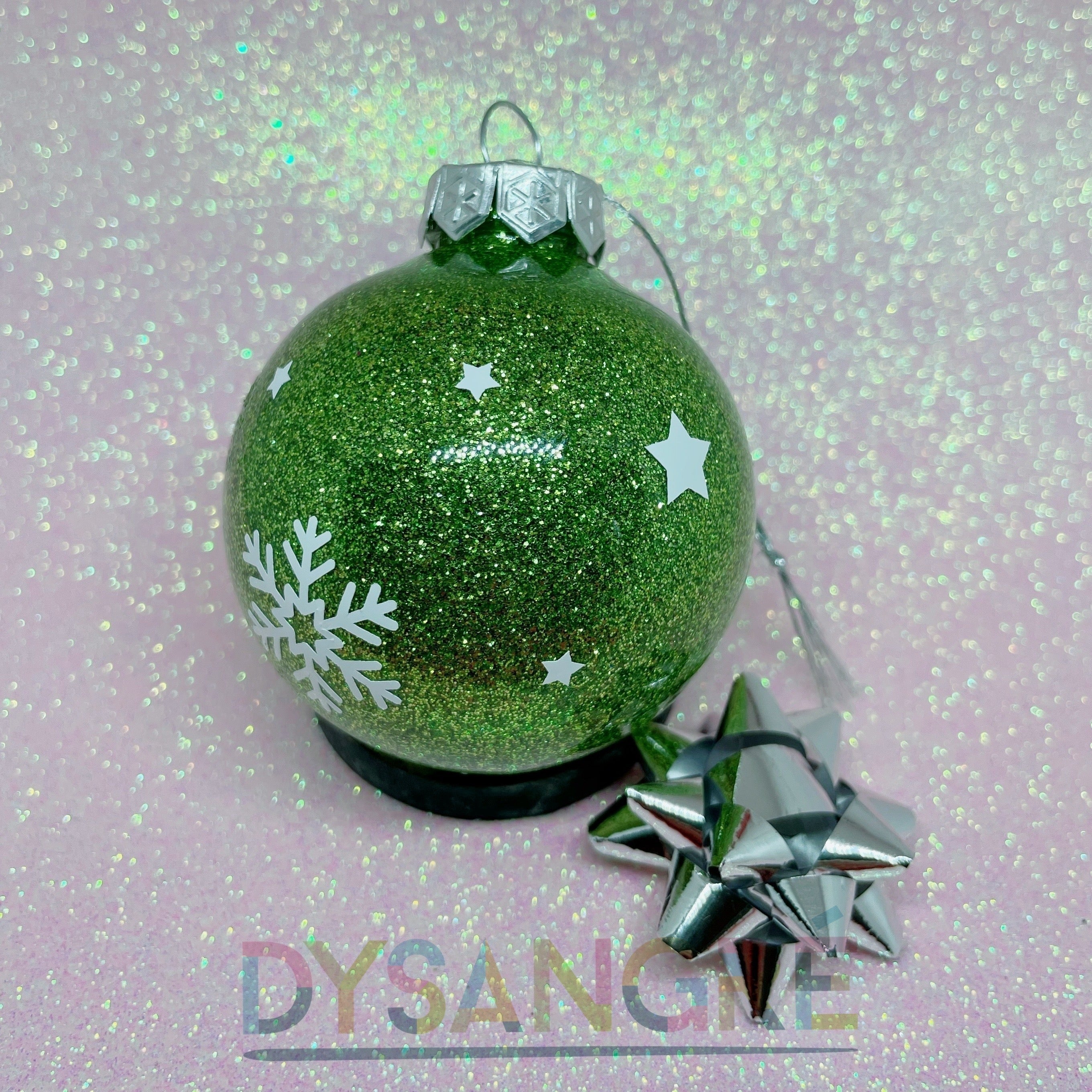 Boule de Noël vert pailletée avec personnalisation 6cm